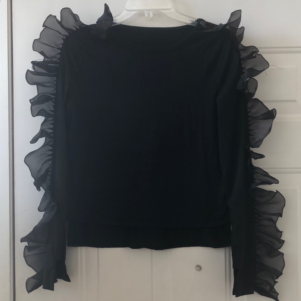Black blouse with ruffles on the sleeves